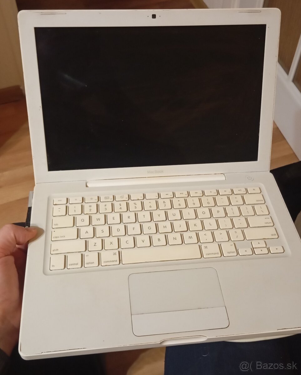 Macbook white MID 2010 + A1181 - 2