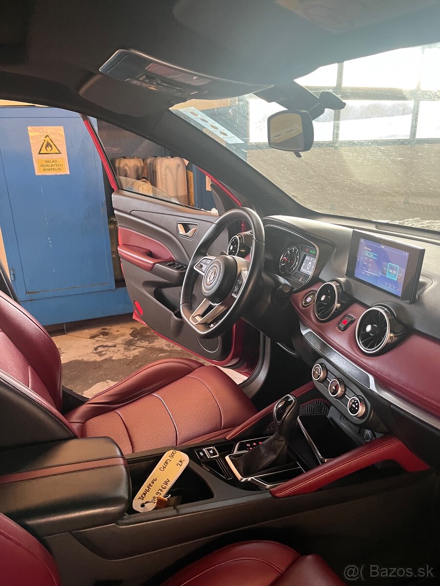 Dongfeng Fengon 500 - 2