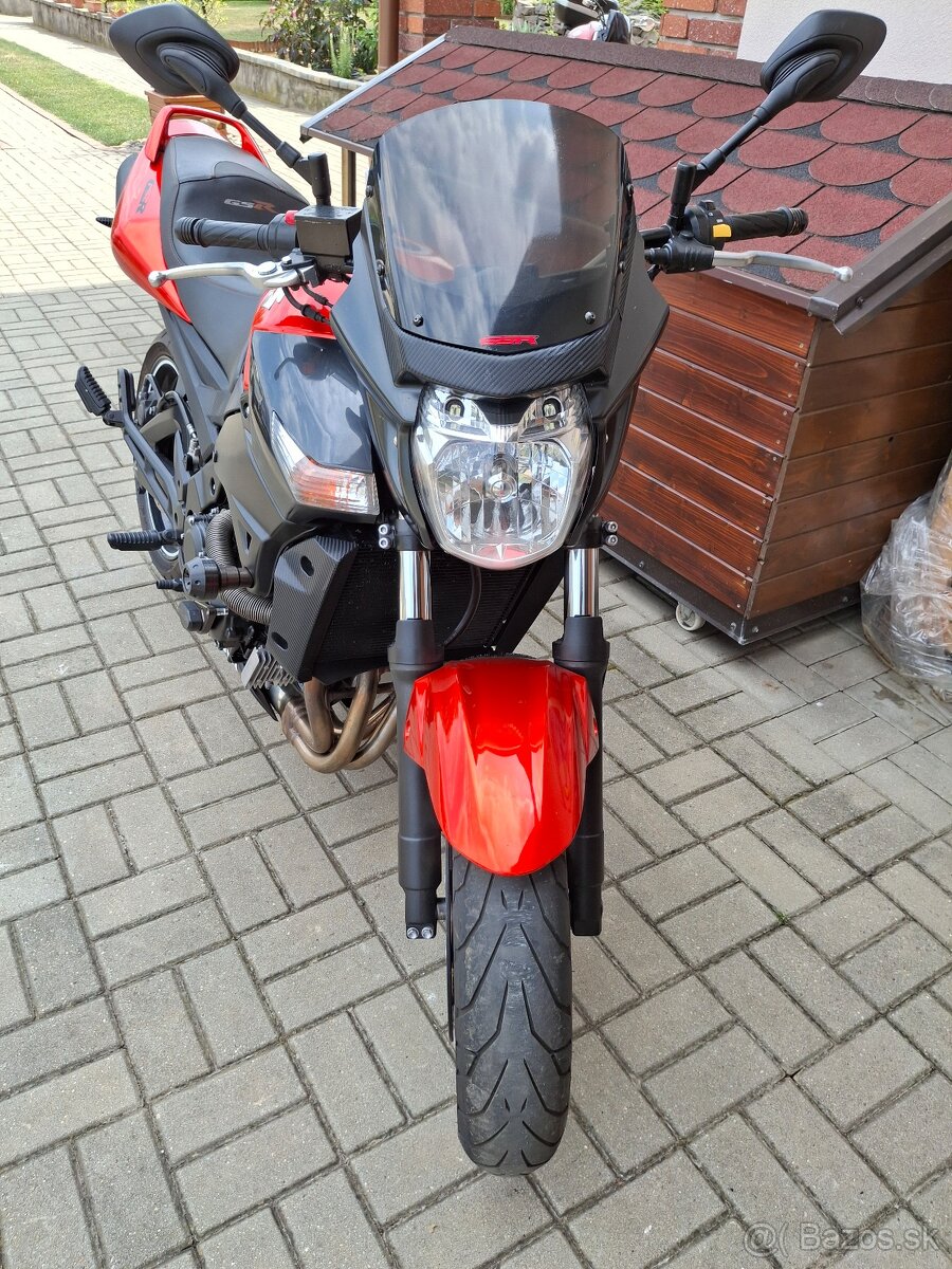 Predám Suzuki GSR 600 - 2