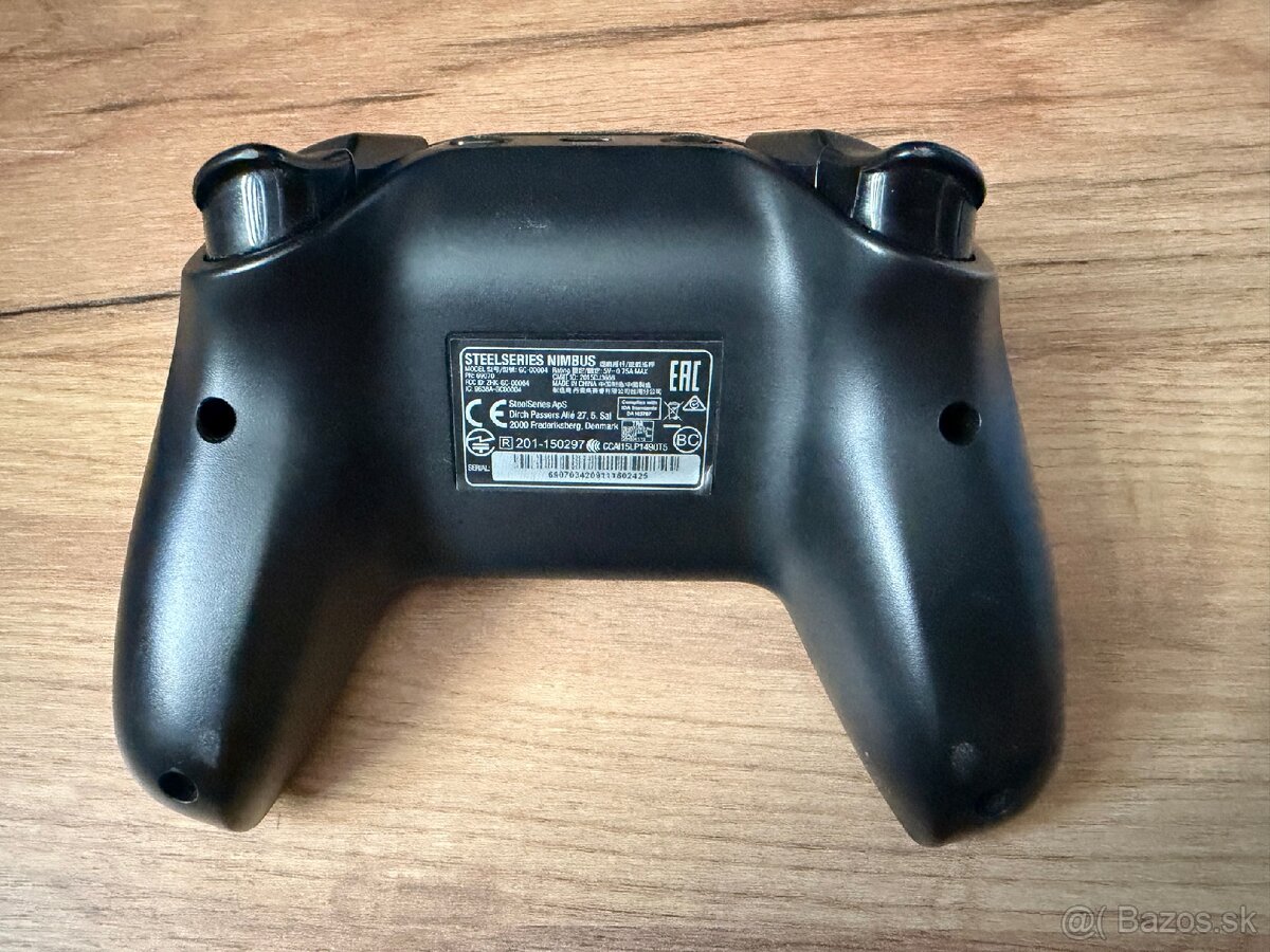 SteelSeries Nimbus gamepad - 2