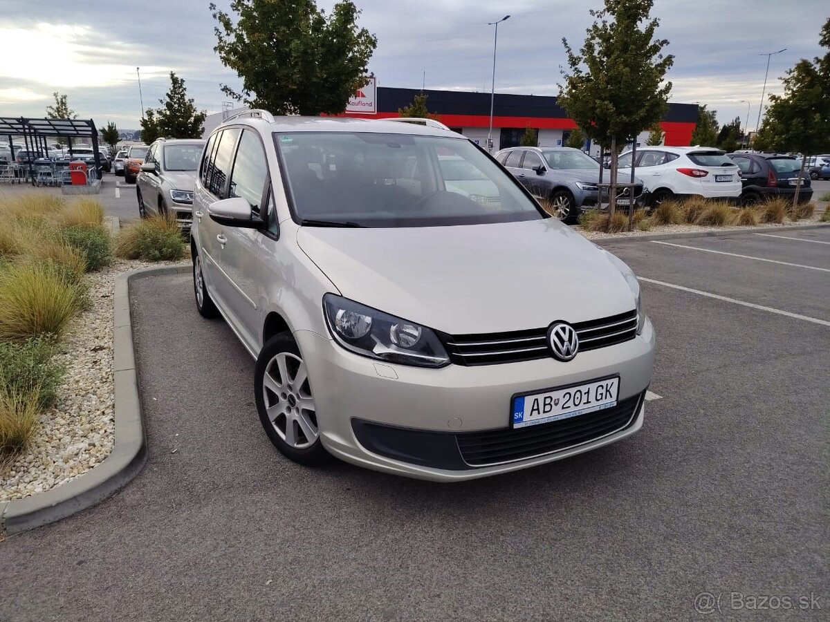 VW Touran Automat - 2