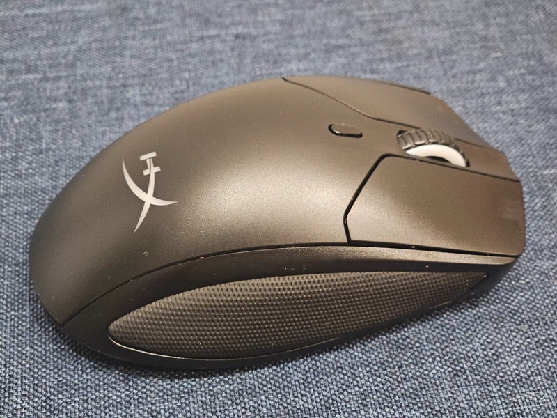 bezdrôtová herná myš HyperX Pulsefire Dart - 2