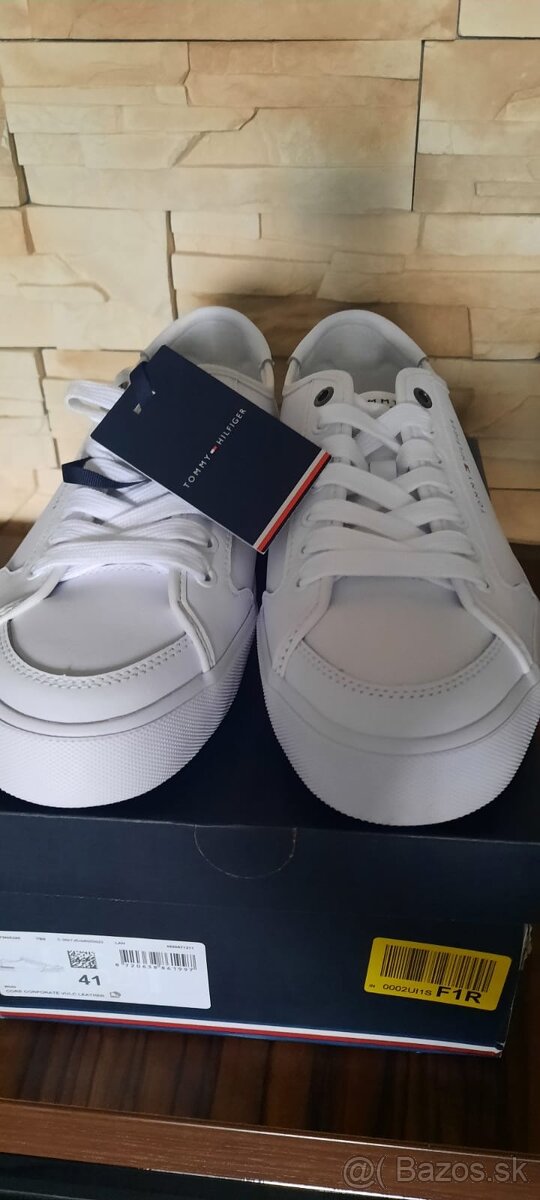 Nové tenisky Tommy Hilfiger, veľ. 41 - 2