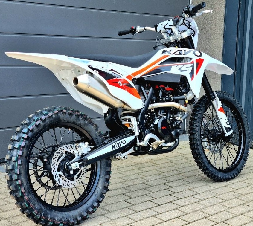 KAYO K5 300 ENDURO DIRT BIKE chladený vodou, nový