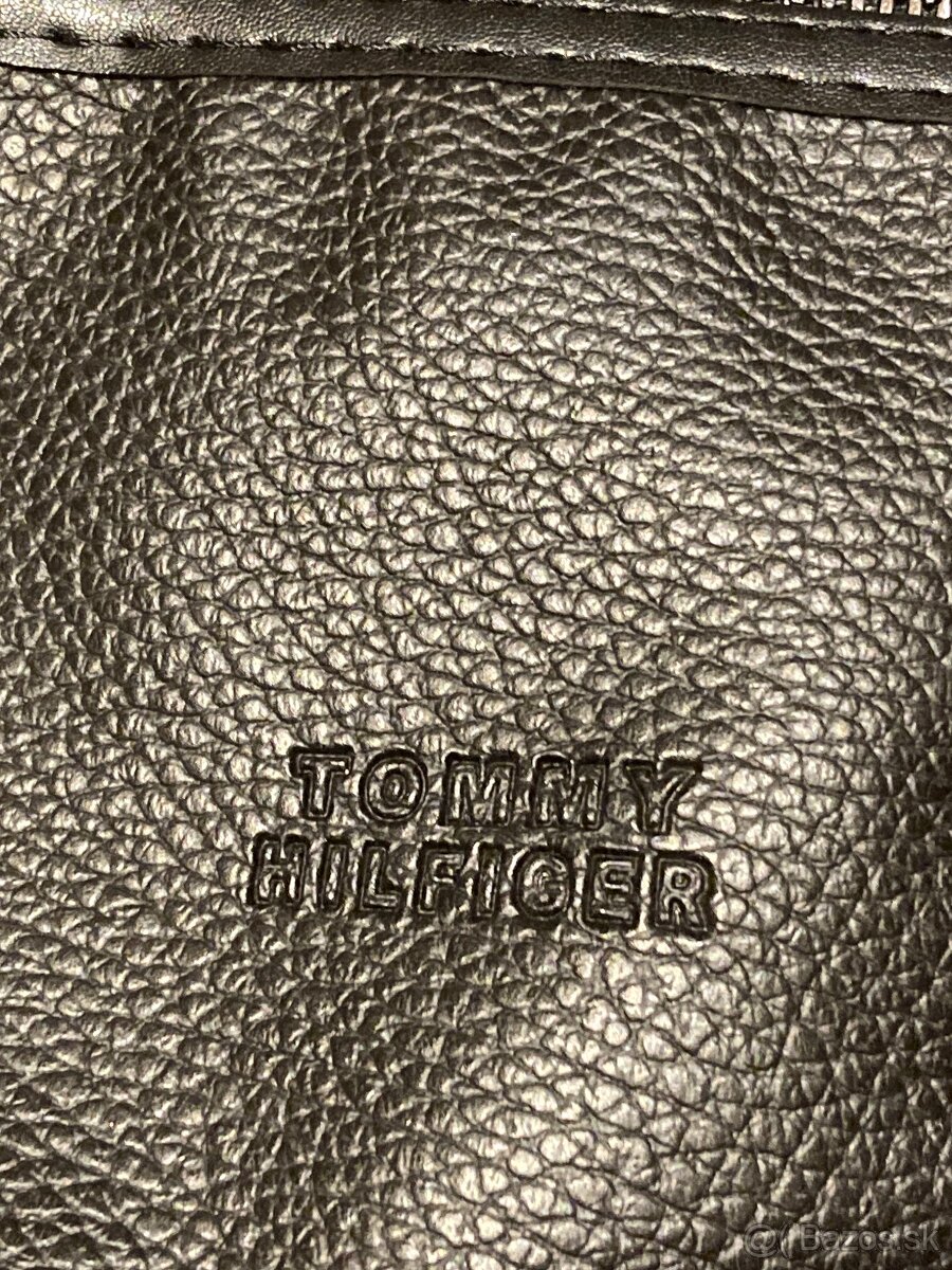 Tommy Hilfiger - 2