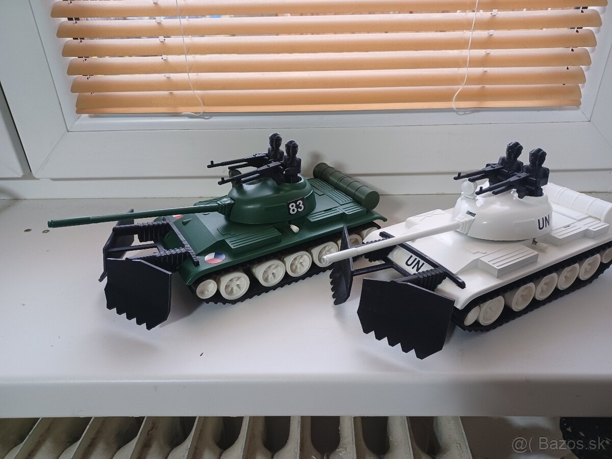 Tank ites - UN odminovač - 2