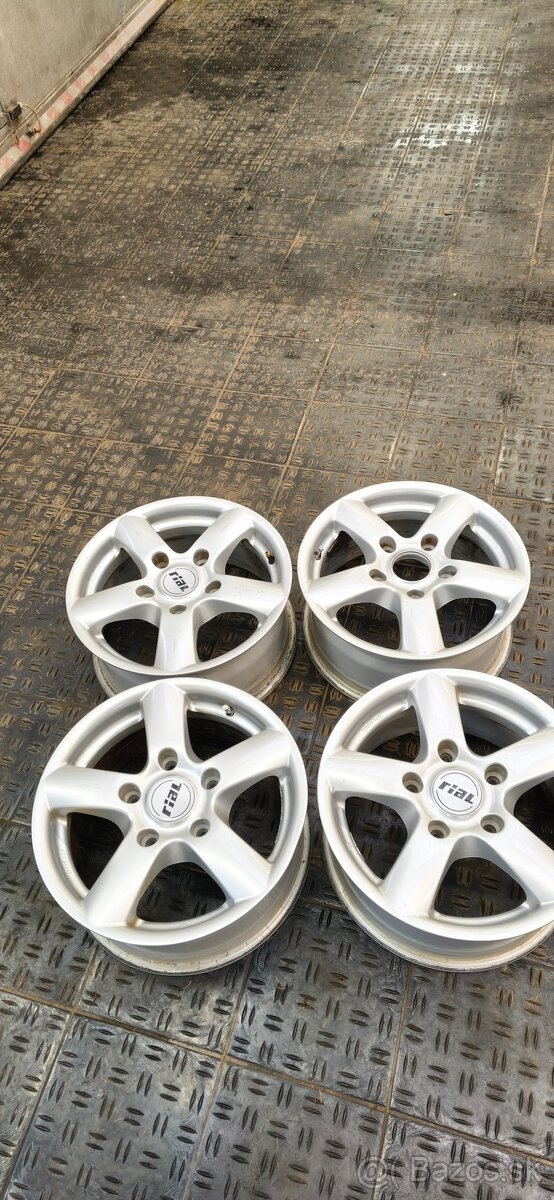 Predám disky Kia Sorento R16 - 2