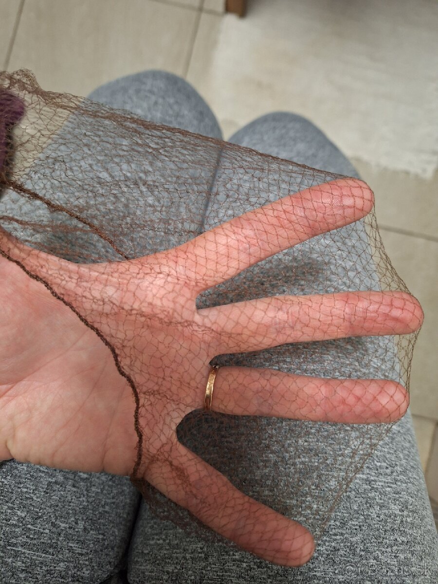 Sieťka na drdolu - 2