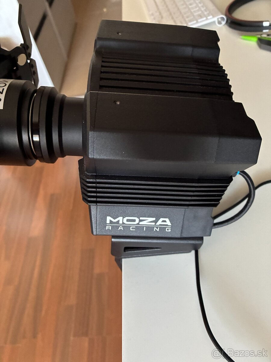 Moza R5 Budle + GT volant Moza GS V2P - 2