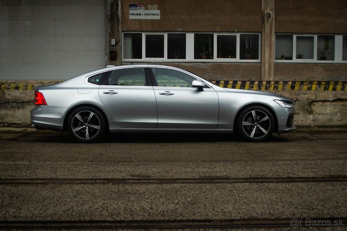 Volvo S90 D4 2.0L Drive-E R-Design A/T AWD - 2