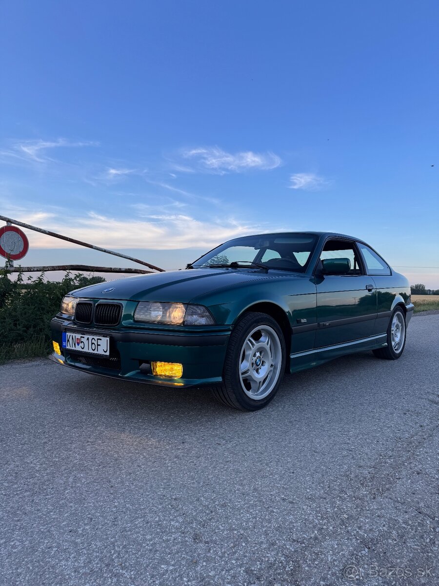 BMW e36 coupe 320i - 2