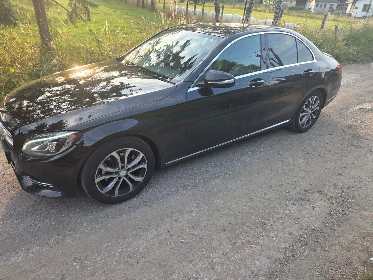 Rozpredam Merceds C220 Cdi, r.v 2016, - 2