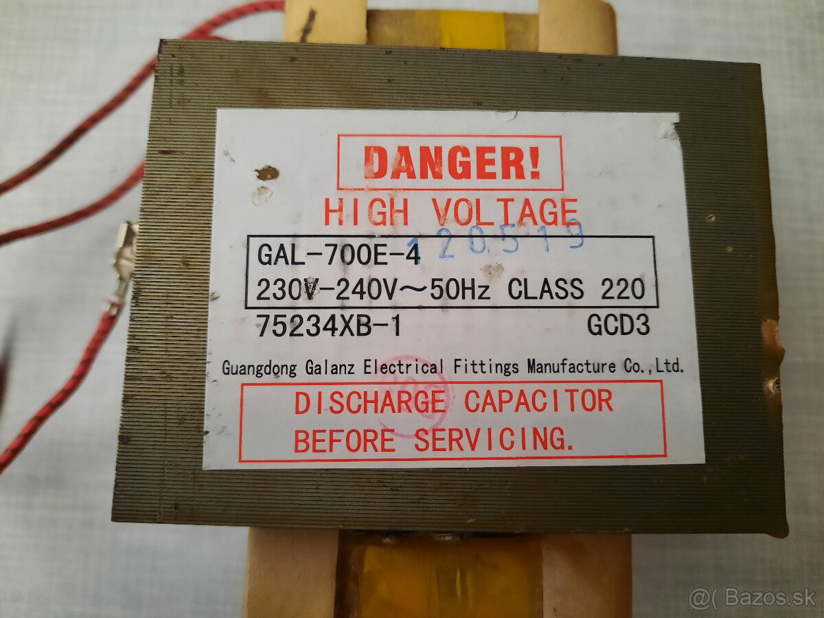 Transformator z mikrovlnky - MOT - 2