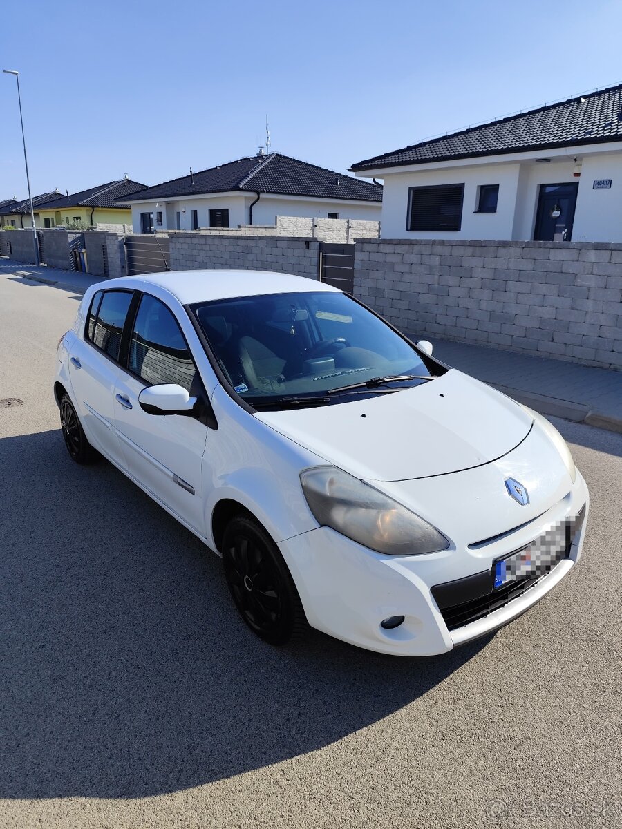 Renault Clio 3 - 2