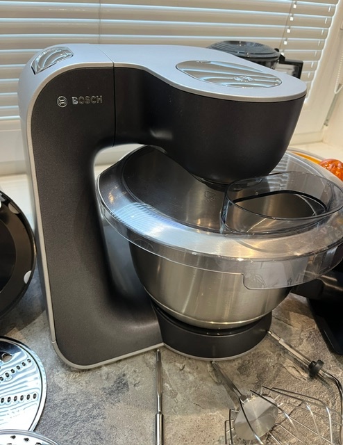 Bosch MUM 58M59 1000w kuchynsky robot - 2