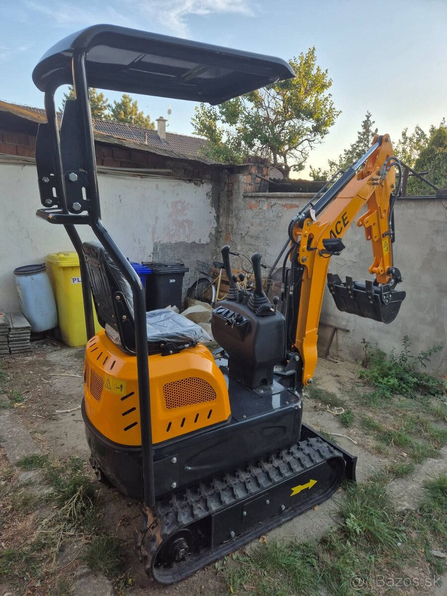 Predám minibager s mimoosím kopaním 1200kg - 2