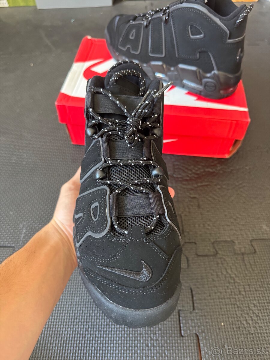 Nike Uptempo Cierna - 2