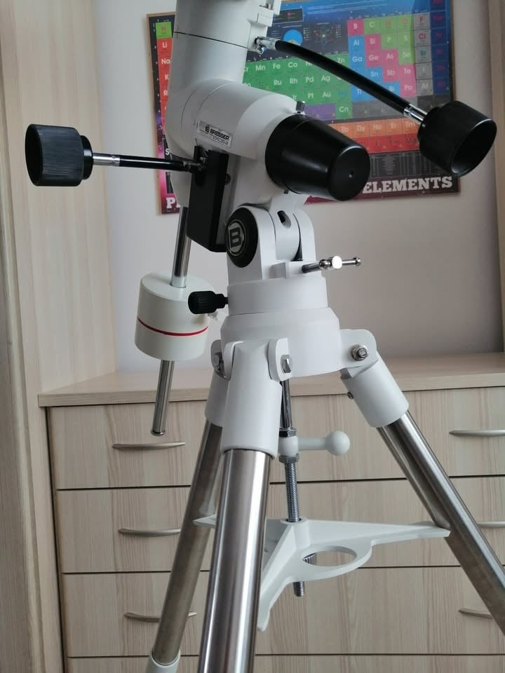 Zrkadlový teleskop s príslušenstvom - 2