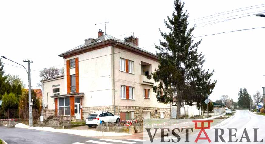 Na Predaj Dvojpodlažná Stavba s Podkrovím v obci Malženice - 2