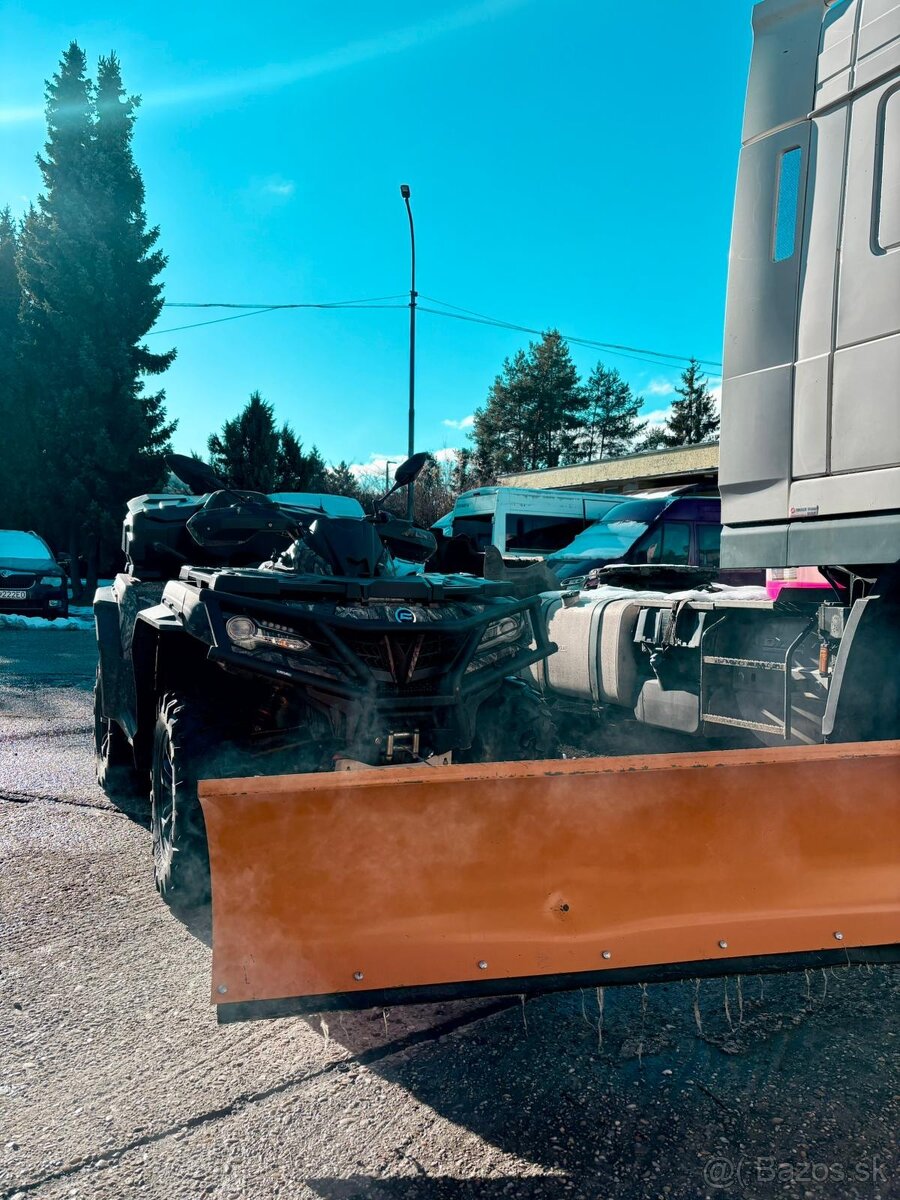 Prenájom štvorkolky s radlicou DT - 2