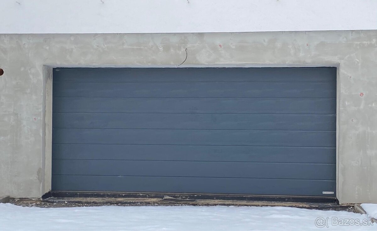 Garazova brana horman 5000x2250 - 2