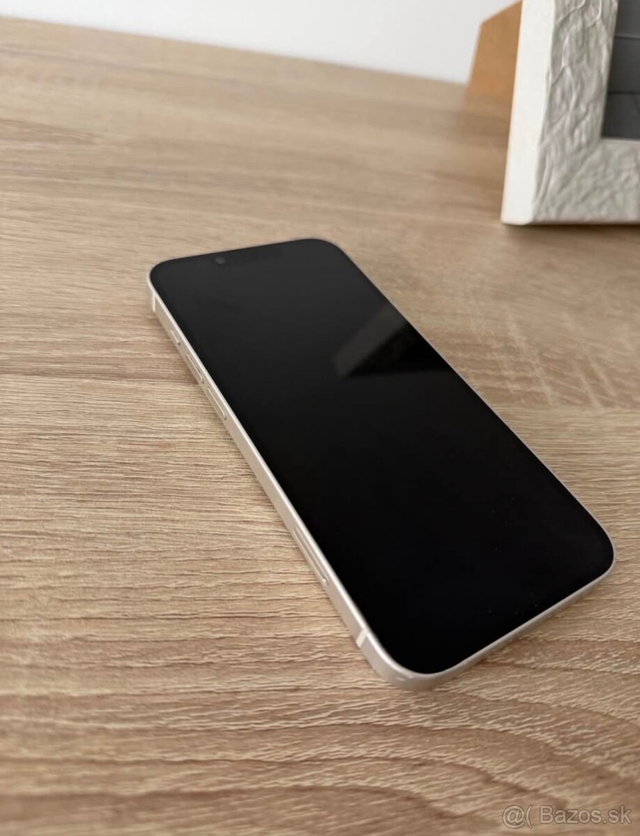 Apple iPhone 14 128 GB - White - 2