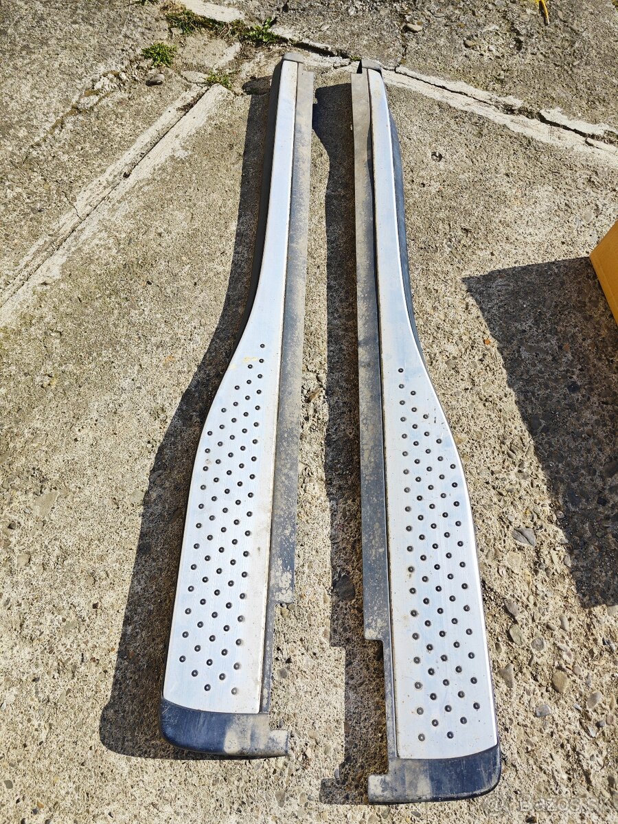 Honda crv naslapy - 2