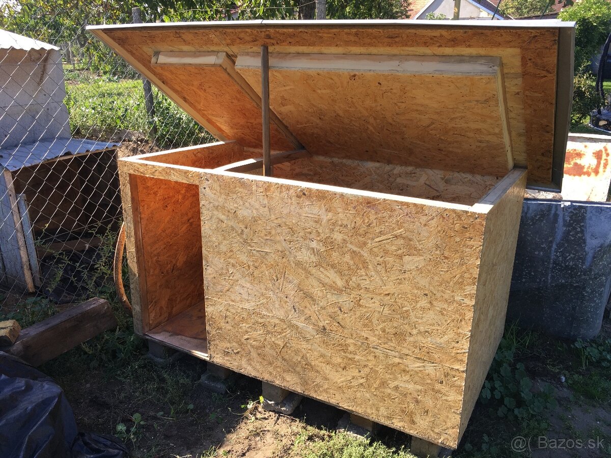 Zateplená psia búda - 2