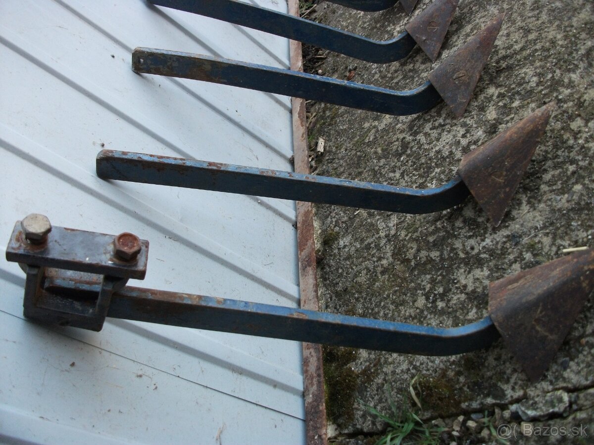 Agzat/Vari-radličky komplet s držiakmi. - 2