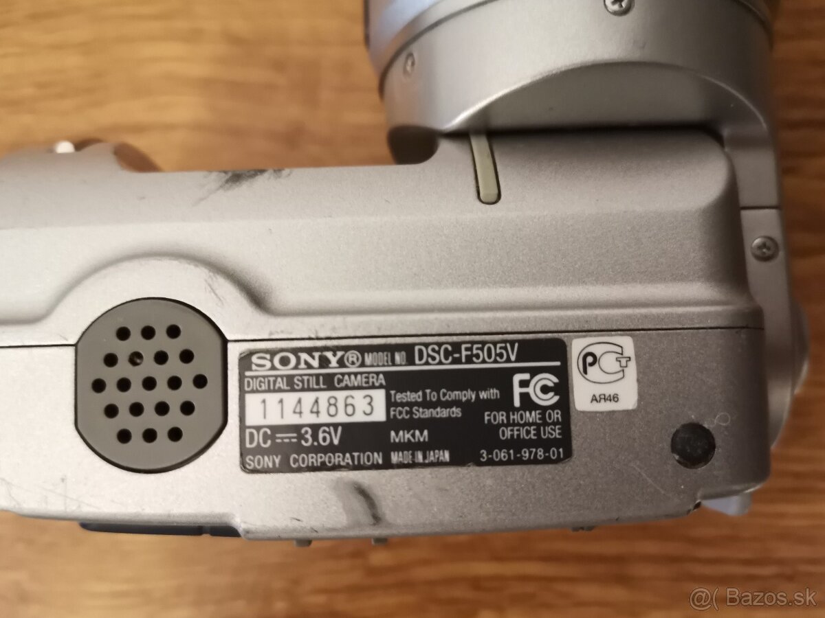 SONY DSC-F505V - 2