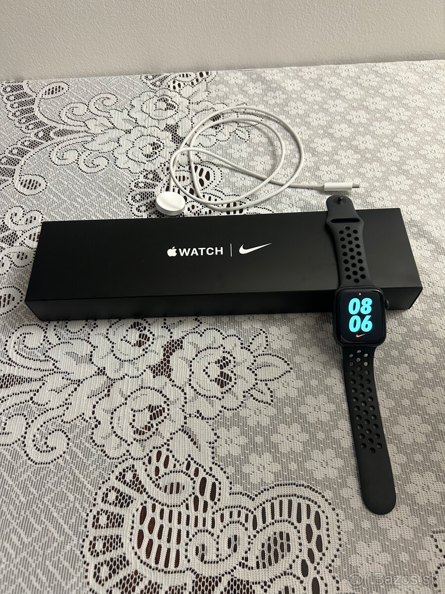Apple watch nike SE - 2