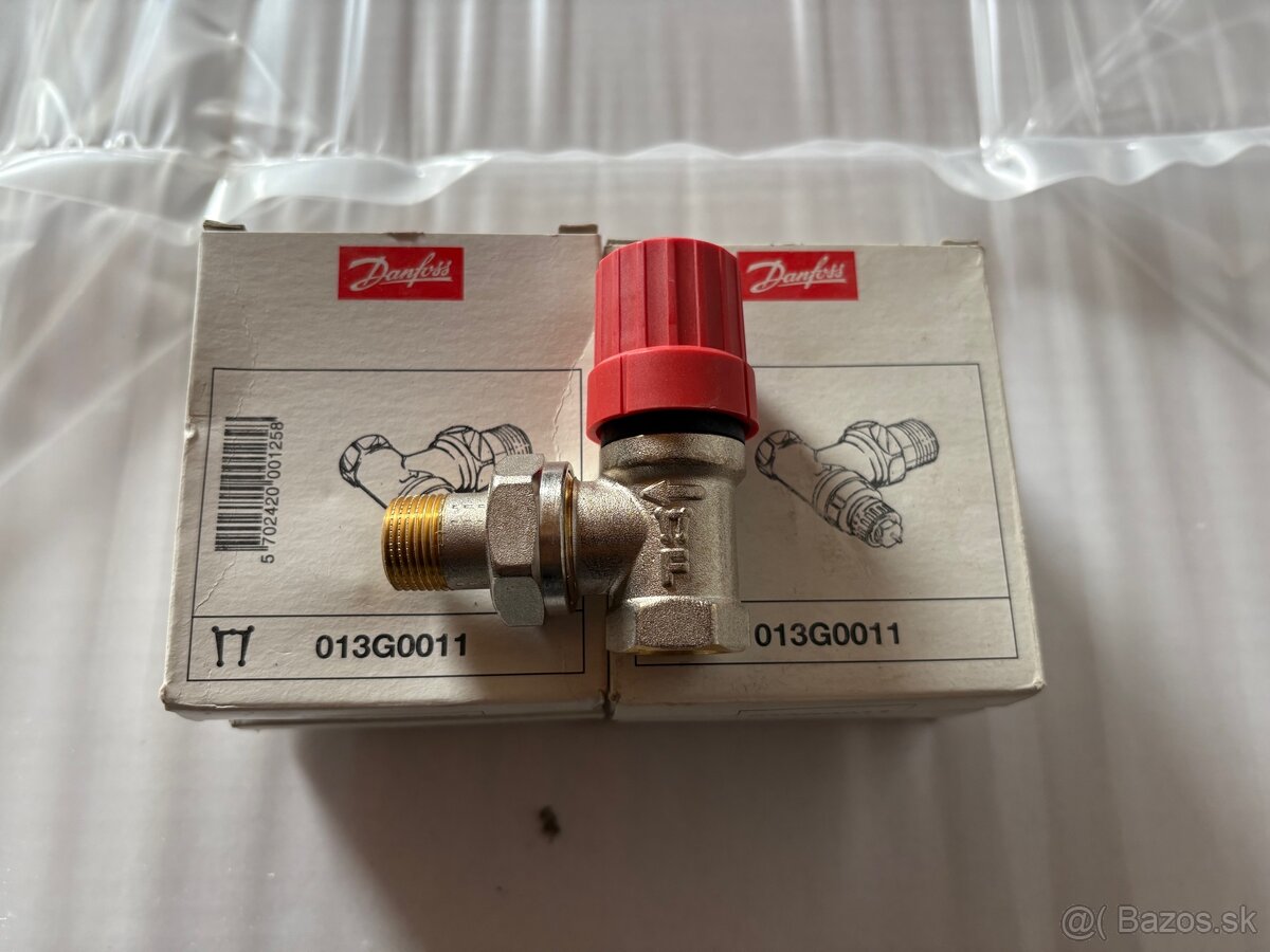 Danfoss RA-N 10 3/8 " Rohovy termostaticky ventil - 2