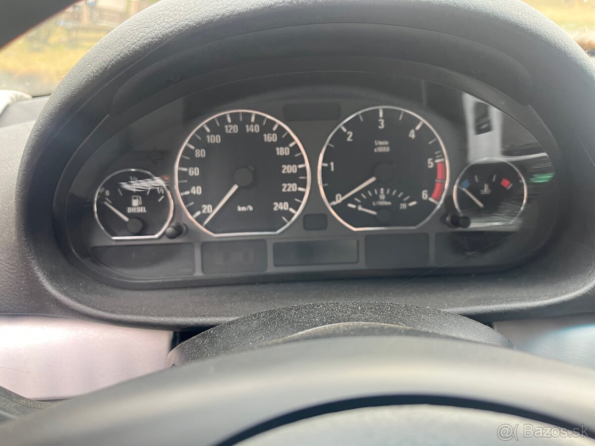 Budíky bmw e46 320d 110kw - 2