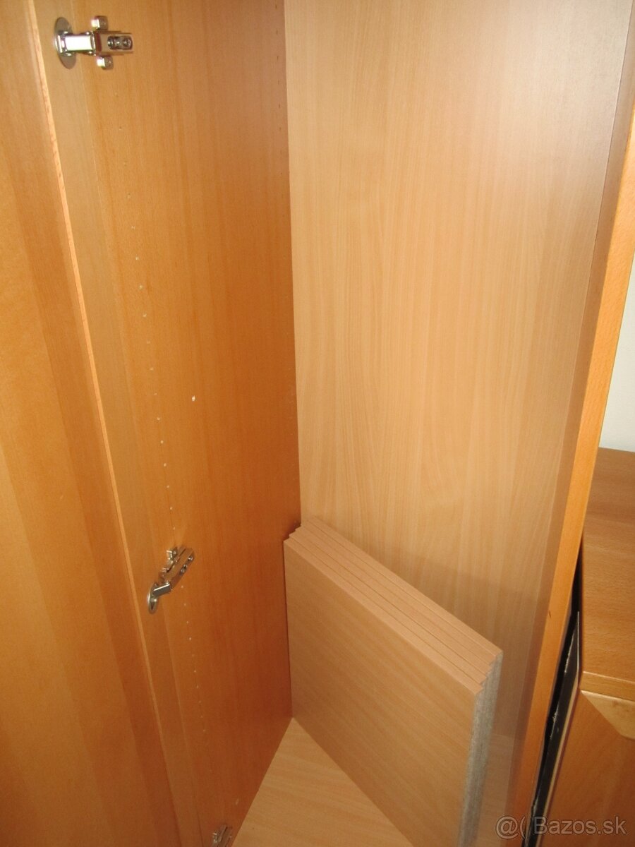 Vysoká skrinka - 2