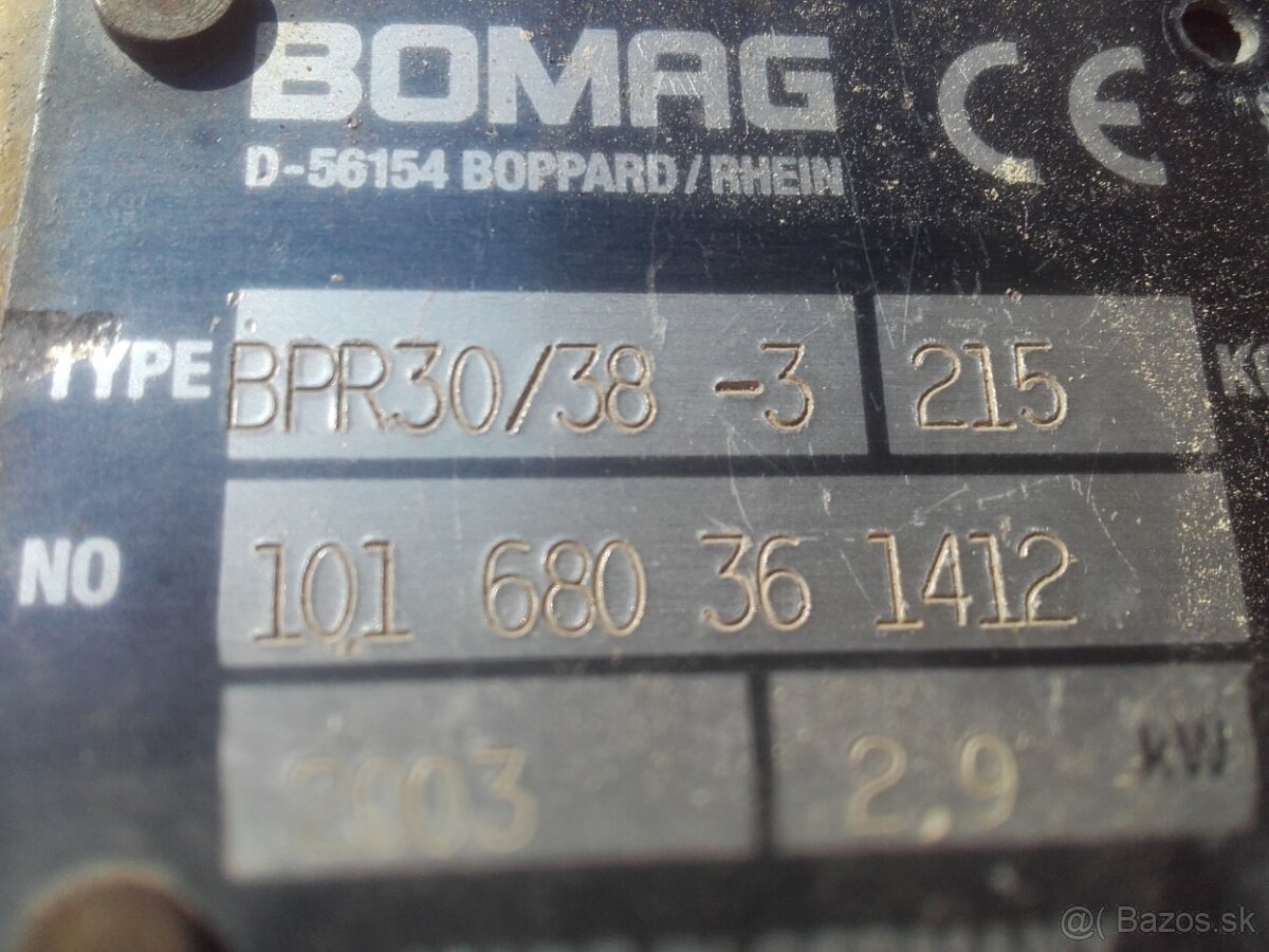 Vibračna doska Bomag reverzna - 2