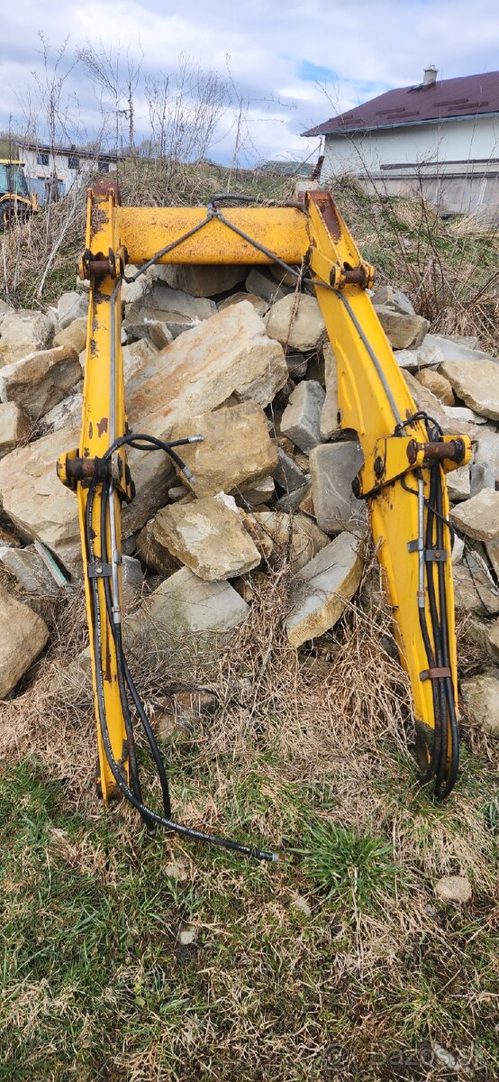Predné rameno na JCB 3CX/4CX - 2