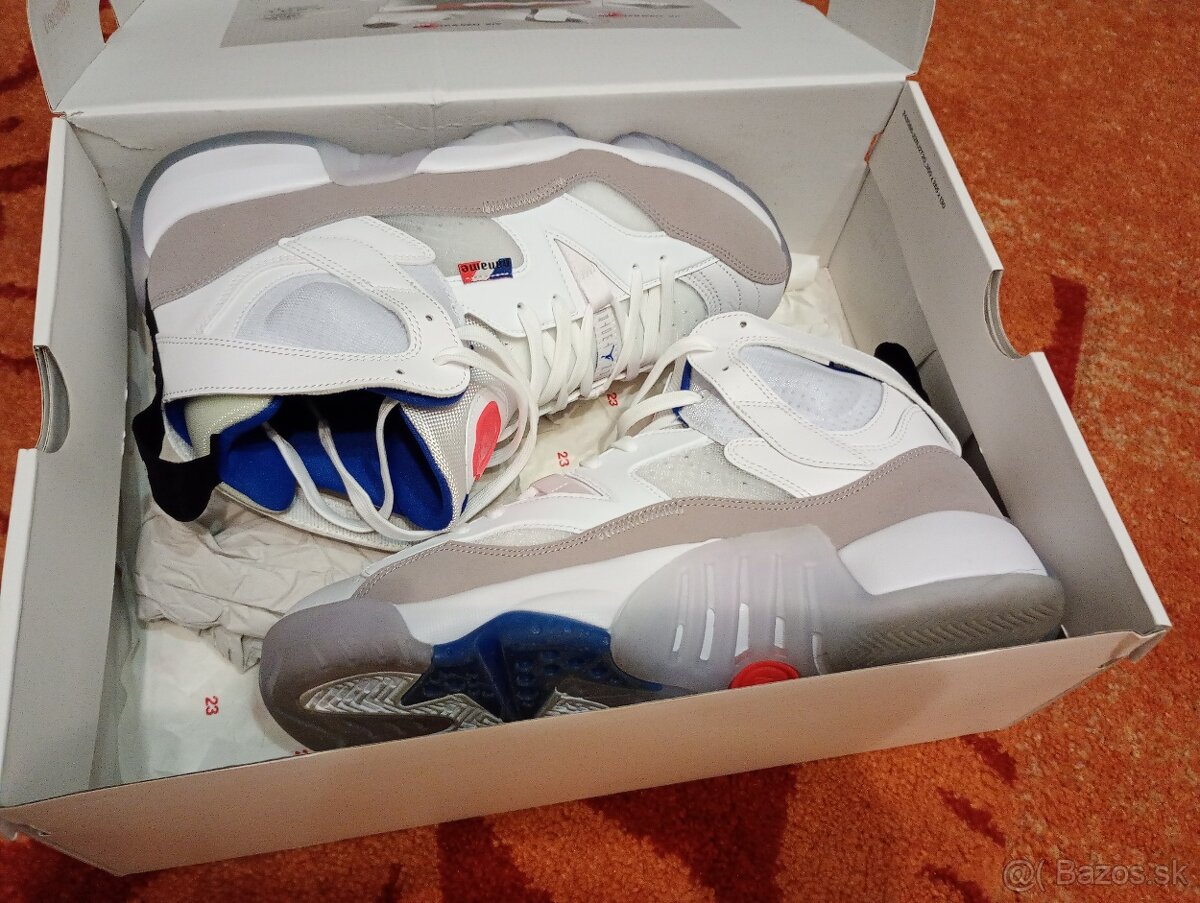 Jordan Two Trey PSG 43 - 2
