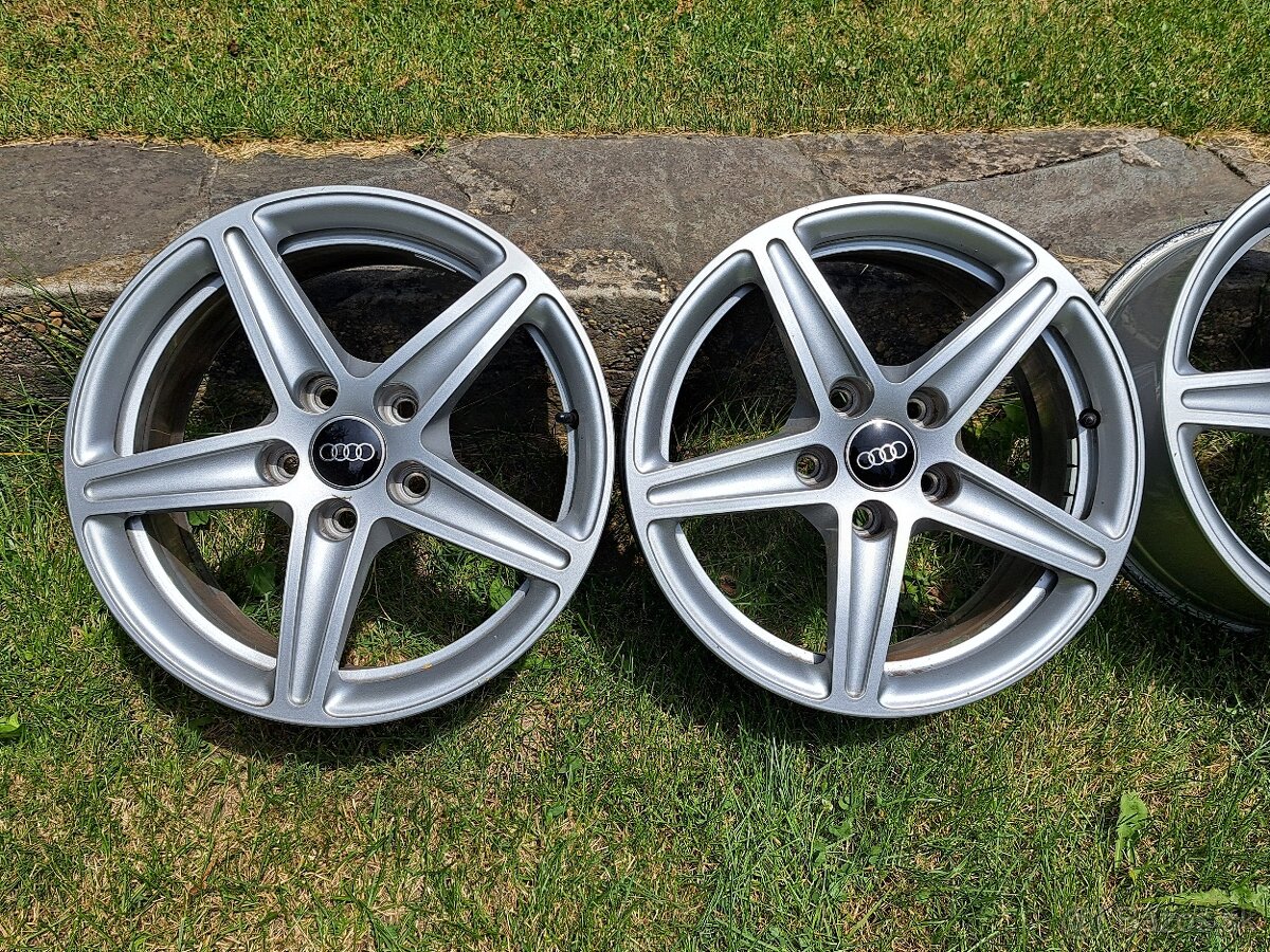 Elektrony audi 16 - 5x112 plus kryrky audi - 2