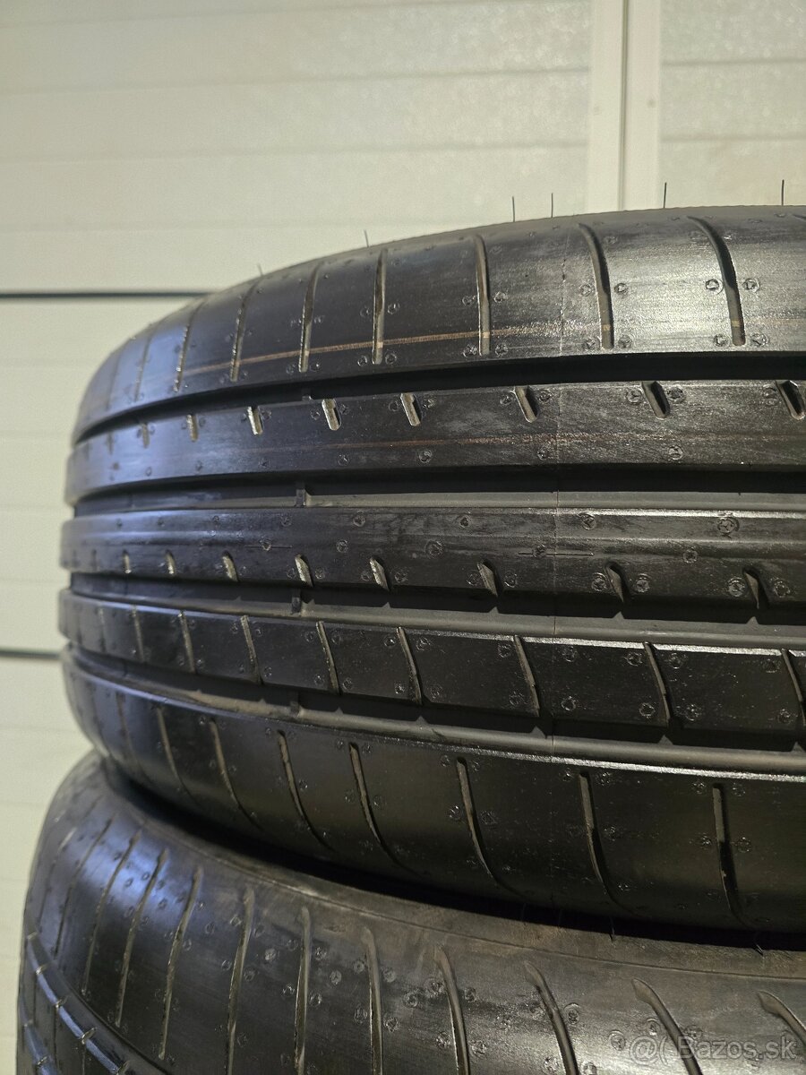 Zánovné Letné Pneu GoodYear 235/55 R18 - 2
