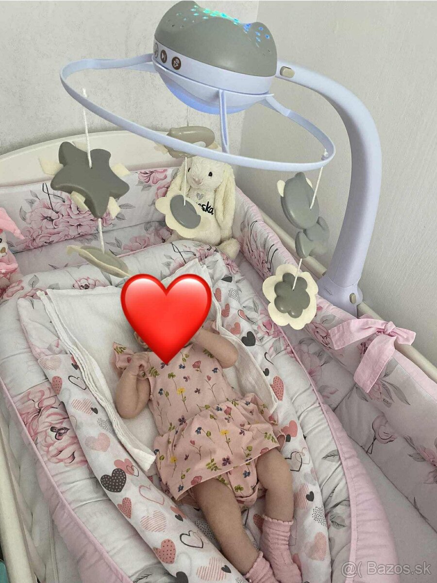 Kolotoč nad postieľku - 2