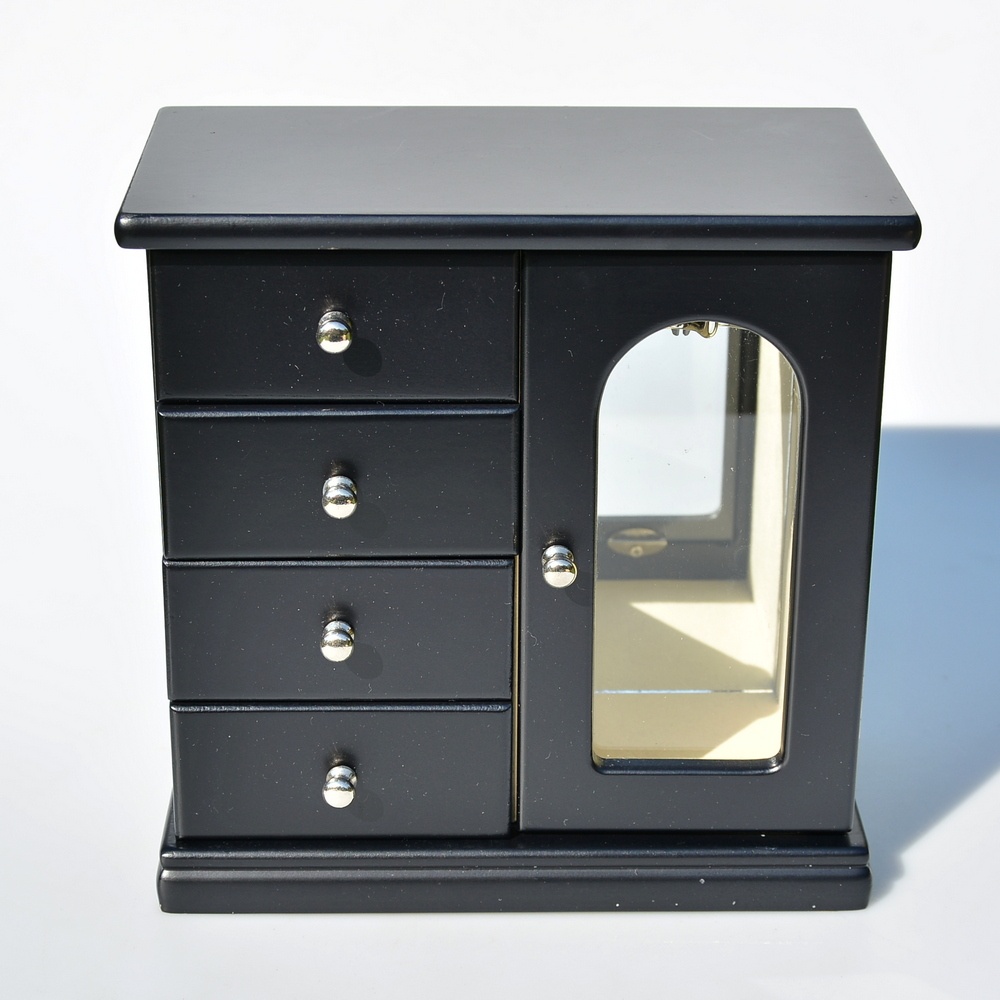 Vintage drevená čierna skrinka - šperkovnica z Anglicka - 2