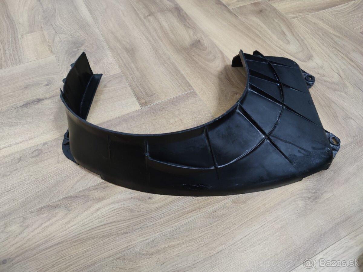 Kryt ventilátora Lada 2105 - 2