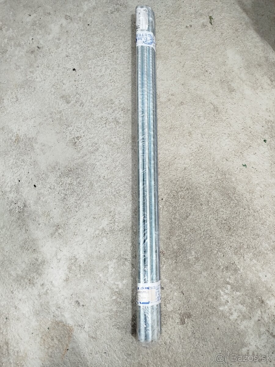 Zavitova tyc M20x1000 - 2