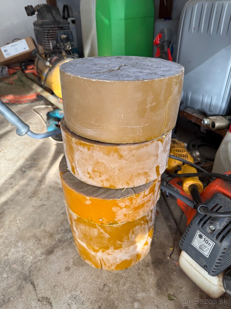 Včelí vosk cca 40kg - 2