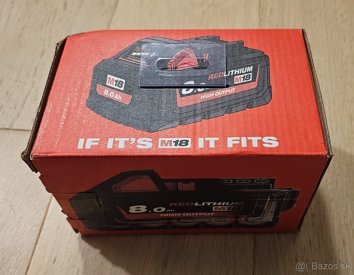 Milwaukee nabíjačky nepoužité - 2