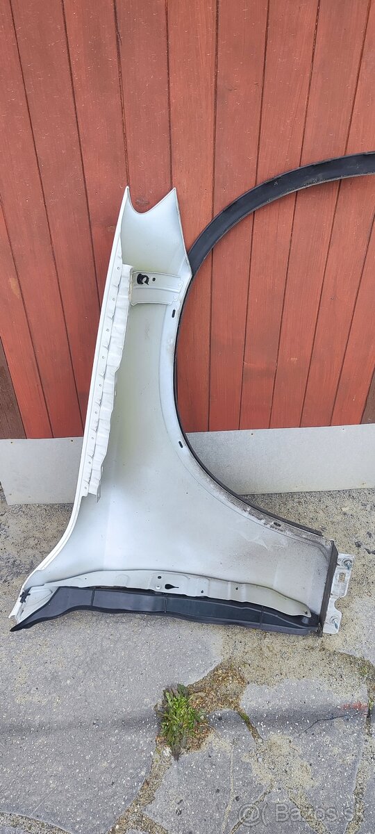 Ľavý blatník Mercedes glc - 2