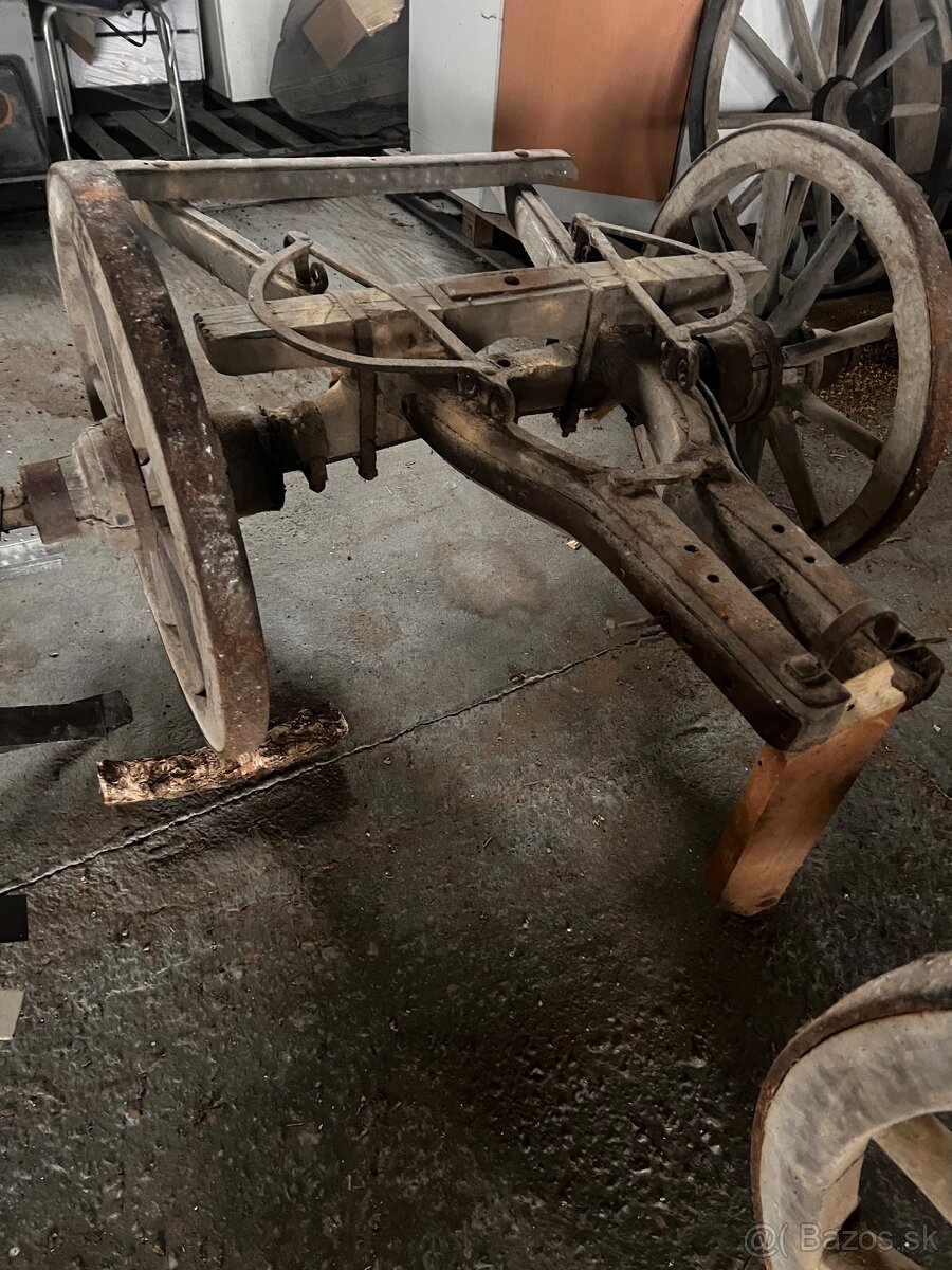 drevená dekorácia voz - 2