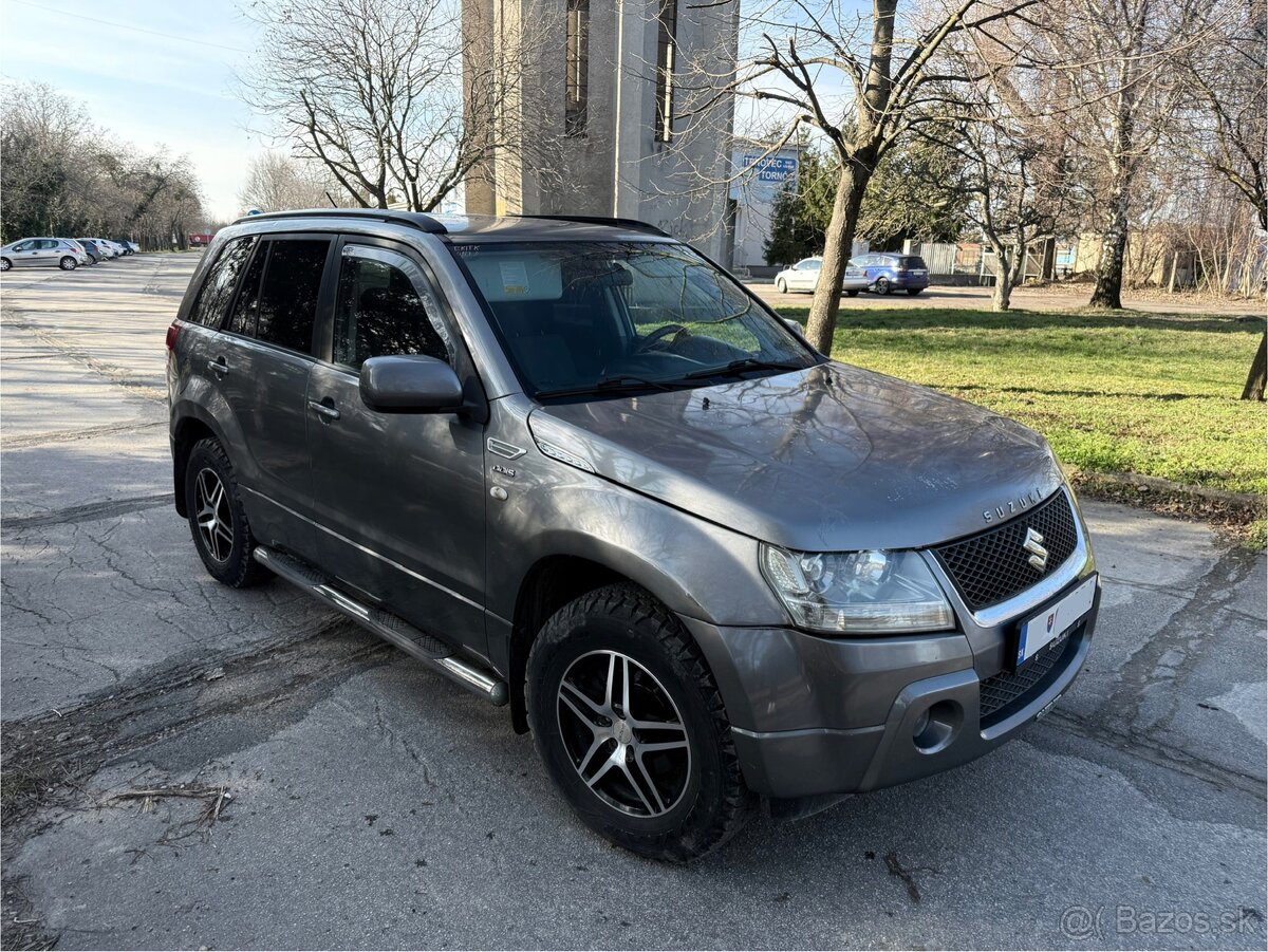 Suzuki Grand Vitara 1.9 DDiS 4x4 - 2