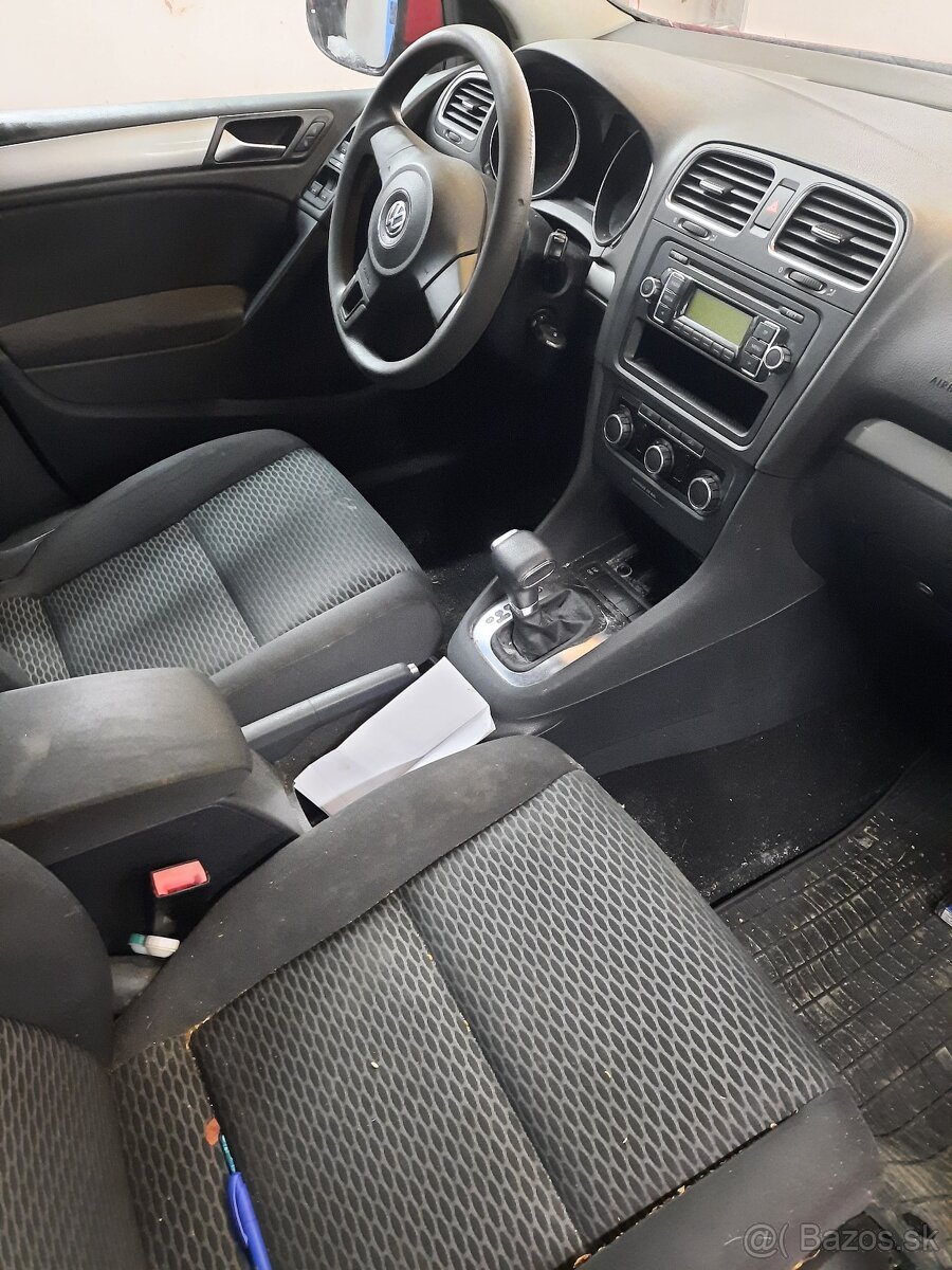 Golf 6 - 2