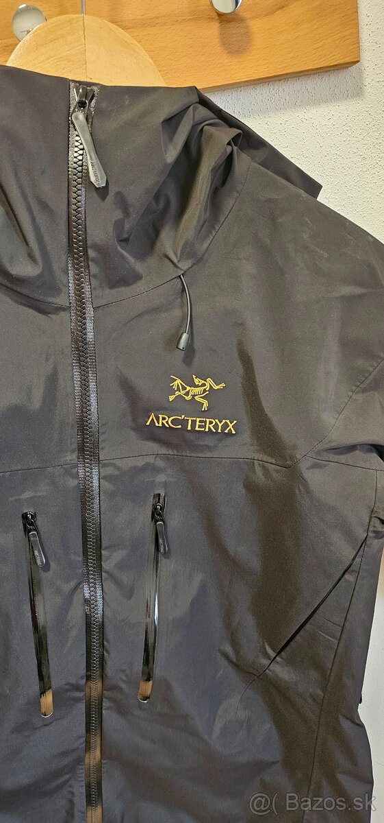 Arcteryx Alpha SV - 2